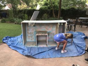 Used Bookshelf into Dollhouse